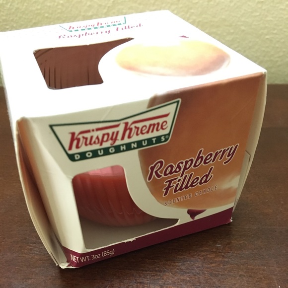 Candle: Krispy Kreme Raspberry Filled Donut scent - Picture 3 of 3